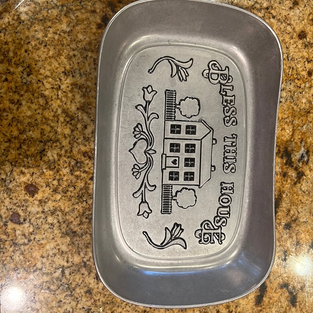 🦩Brand New! Vintage Wilton Armetale Pewter 'Bless This House' Bread Tray.